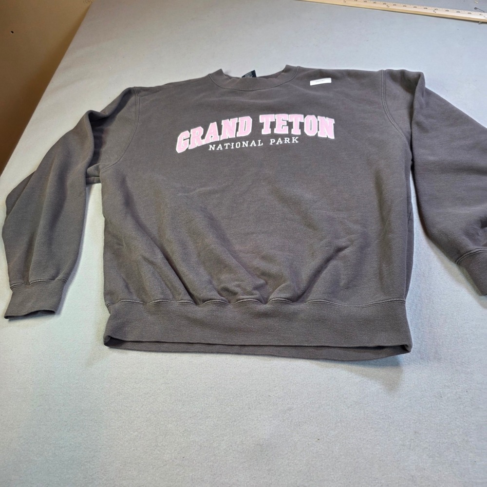 BAC Grand Teton National Park Crewneck Sweatshirt XL Brown Pink Distressed Retro